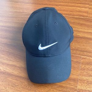 Black Nike Legacy91 Drifit Hat